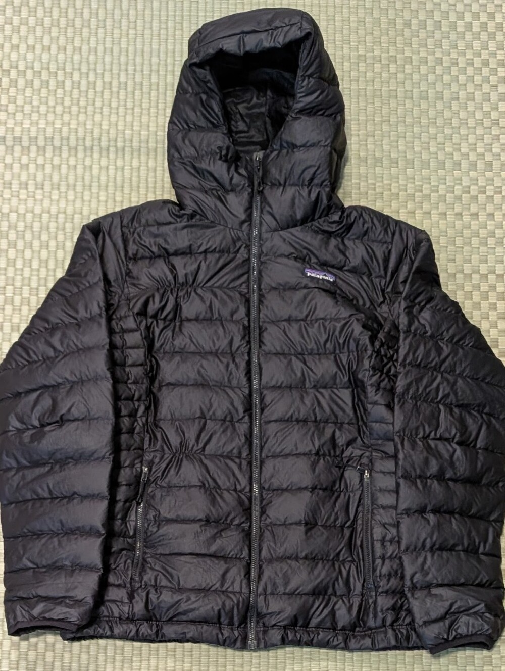 Patagonia Down Sweater Full Zip Hooded Jacket Black Women's Size Large
